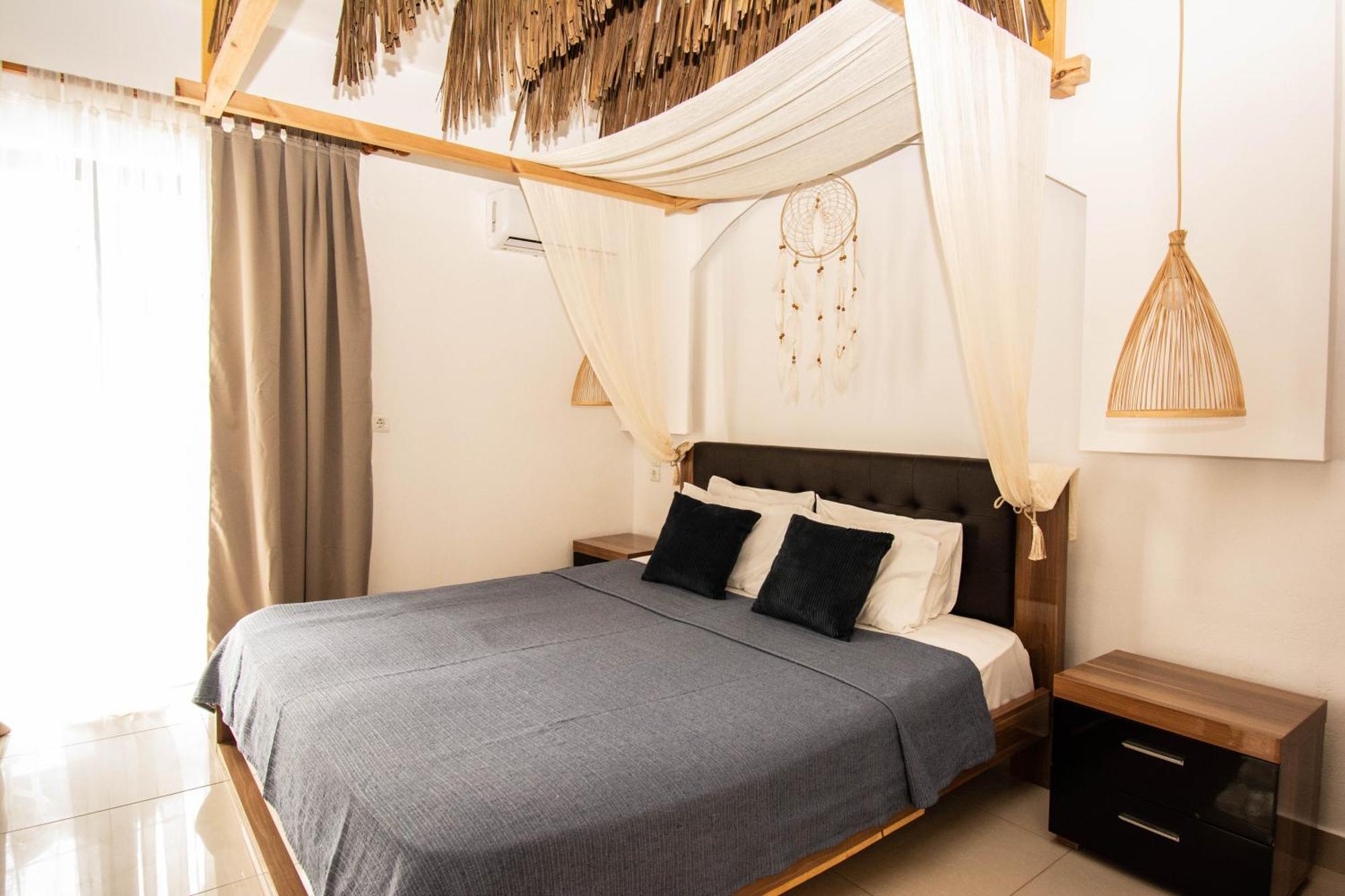 Ov Suites "By Checkin" Hersonissos  Dış mekan fotoğraf